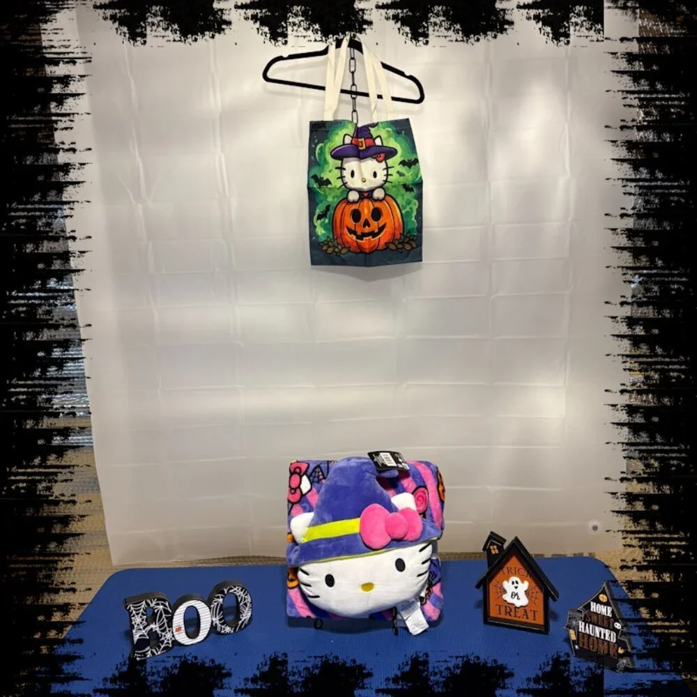 Hello Kitty 45x55 inch Halloween Themed Plush Blanket & Pillow/Trick - Treat Bag